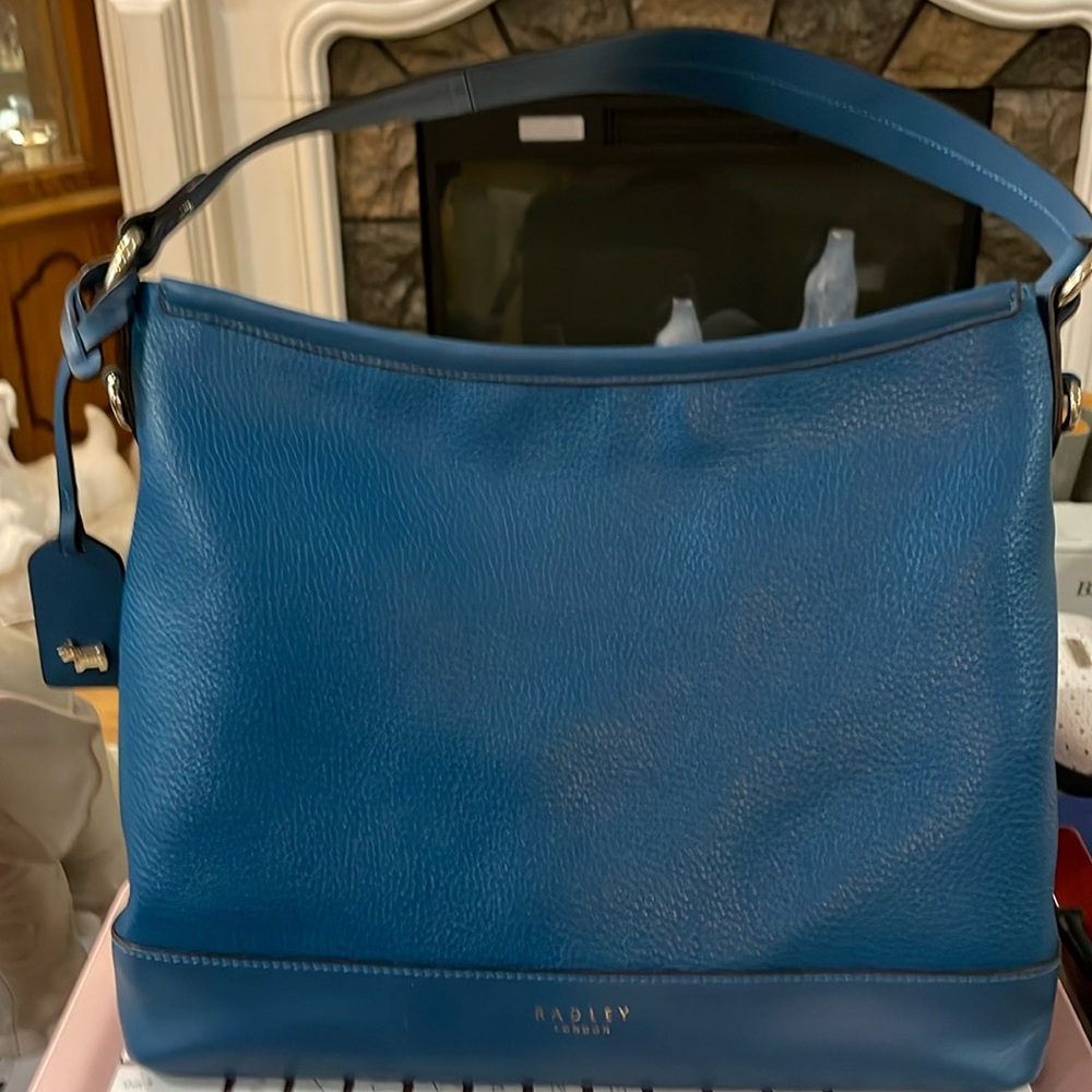EUC Radley London Purse in Blue
